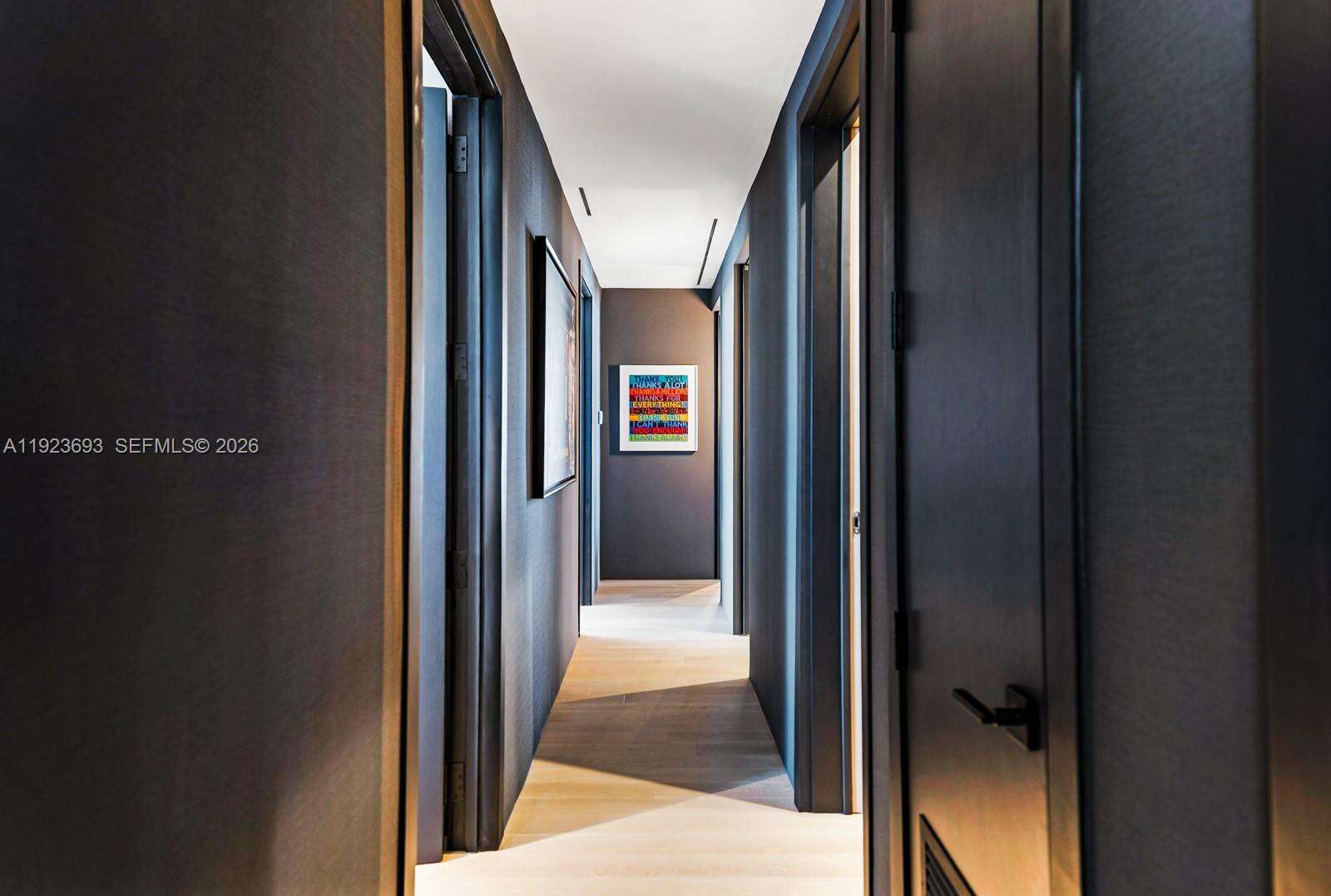 Apogee Unit #801 | Picture 19