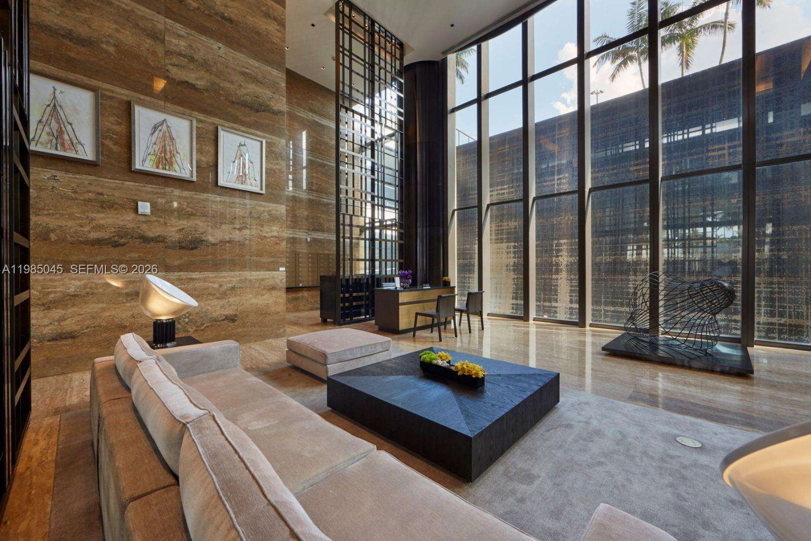 Apogee Unit #901 | Picture 27