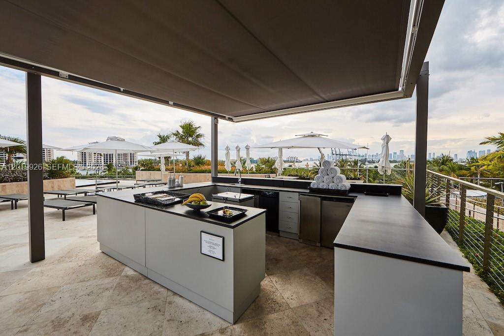 Apogee Unit #2204 | Picture 86
