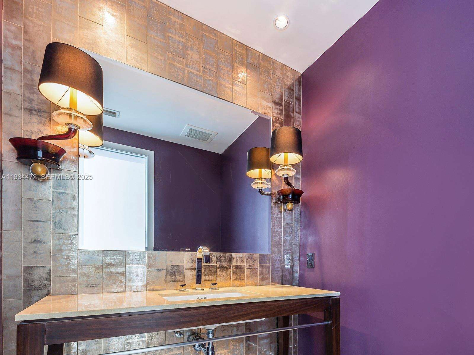 Apogee Unit #2103 | Picture 11